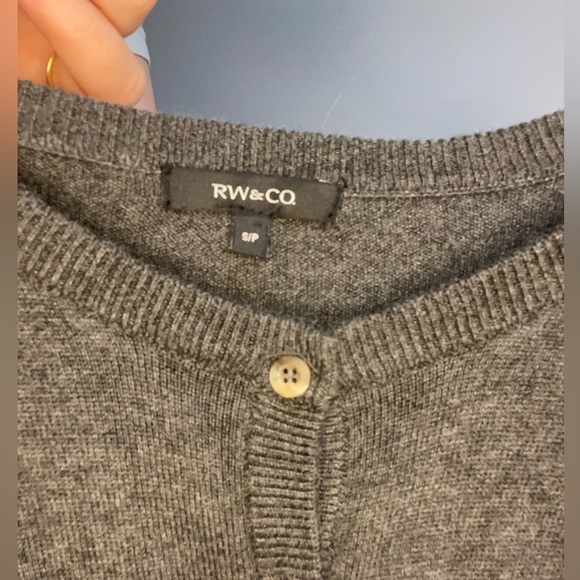 RW & Co size small dark grey cardigan - Picture 4 of 5